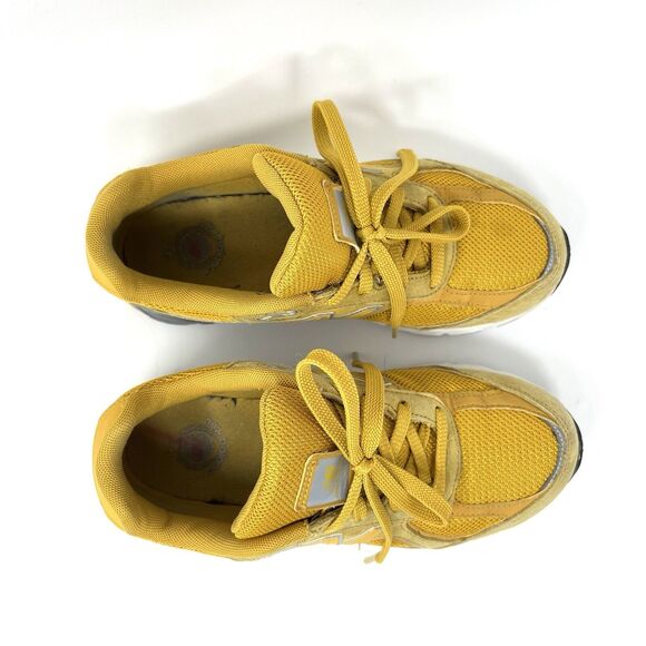 New Balance 990 V4 Yellow Suede Running Shoes Made in USA Men 5 Women 6.5 - Picture 2 of 8